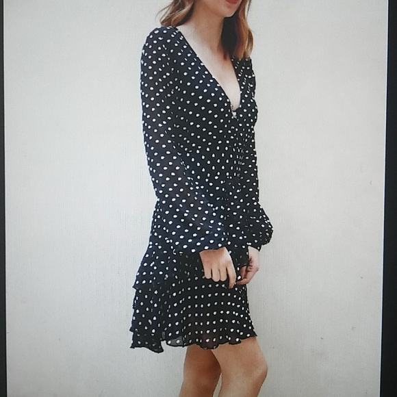 Poppy Long Sleeves Lace up Dress - Picture 2 of 8